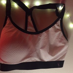 White padded unused sports bra